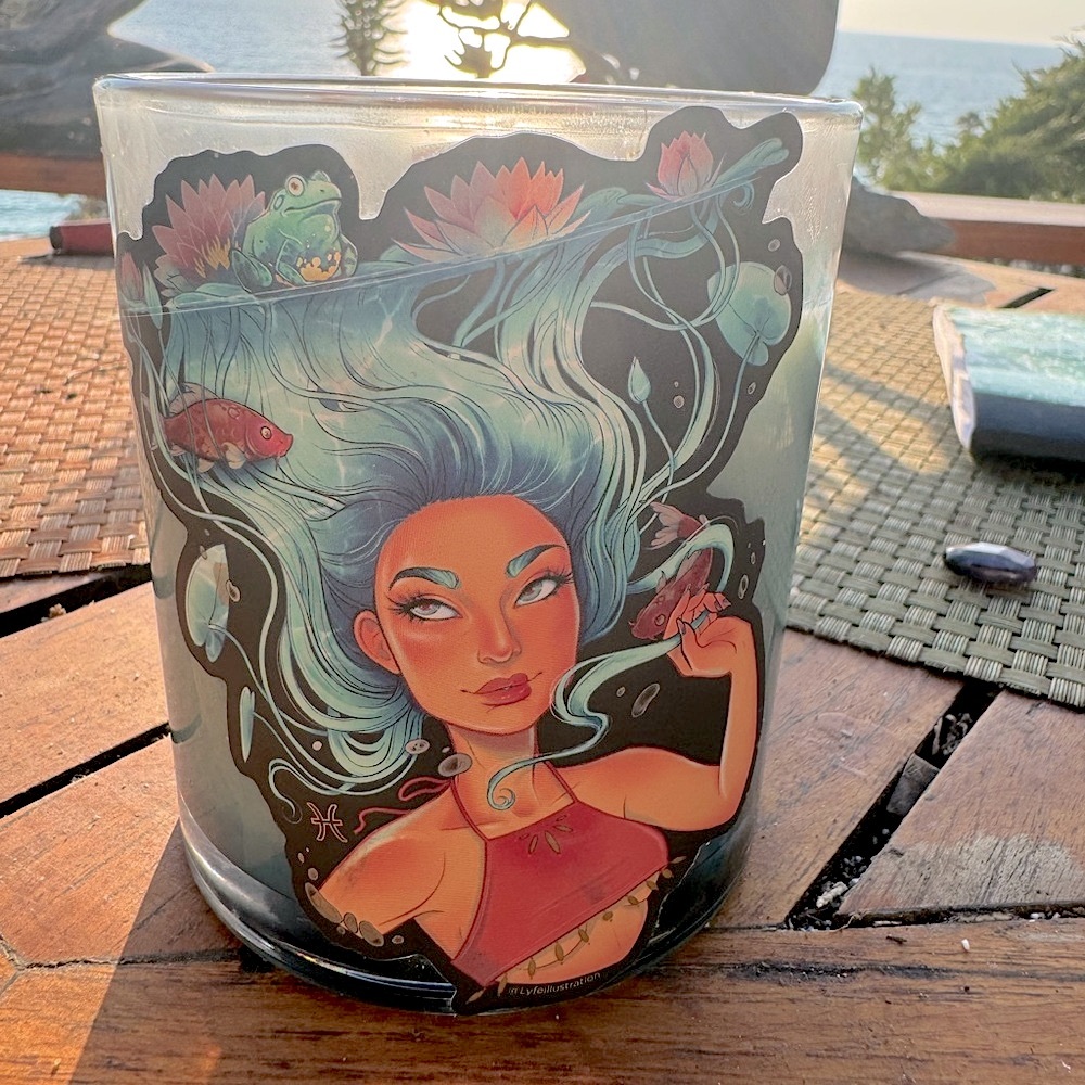 Pisces ♓️ Crystal Candle Zodiac Collection